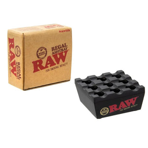 RAW Regal Windproof Metal Aschenbecher Black - Secret Flowers