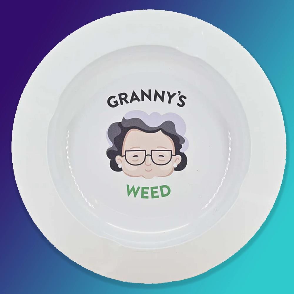 Grannys Weed Aschenbecher Weiß - Secret Flowers